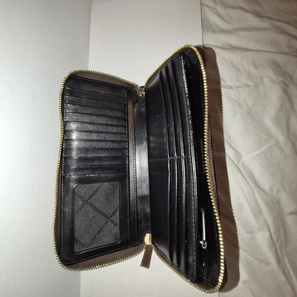 Michael Kors Brown and Tan Women's Bag Set - Picture 8 of 9